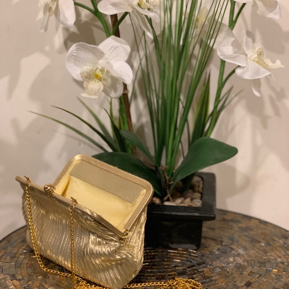 Gold purse